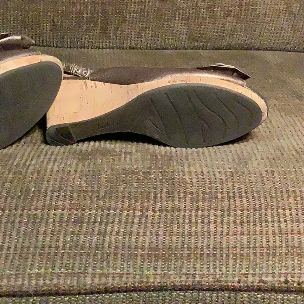 Clark’s bronze cork sling backs, size 8.5M - Picture 3 of 8